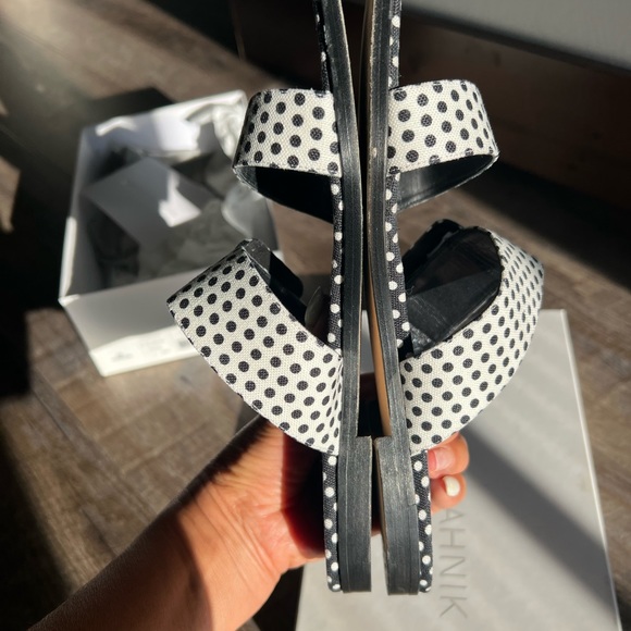 Manolo Blahnik Sandals - Picture 9 of 9